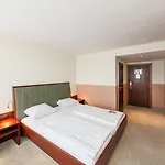 Hotel Garner - Messe By Ihg 3*