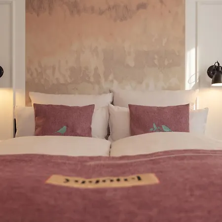 Garner - Messe By Ihg 3* إسن