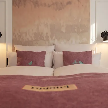 Garner - Messe By Ihg 3* אסן