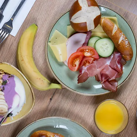 Garner - Messe By Ihg فندق