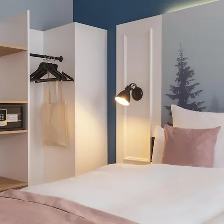 ホテル Garner - Messe By Ihg 3*