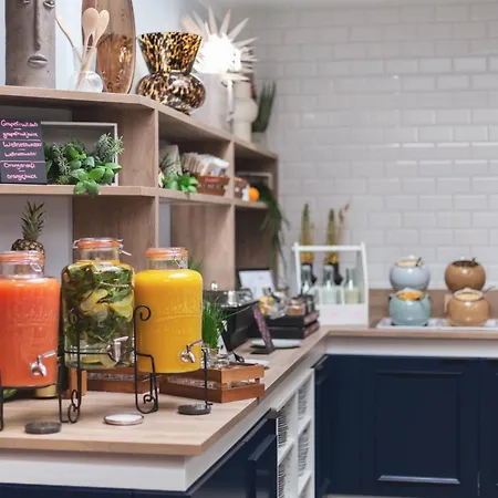 ホテル Garner - Messe By Ihg 3*