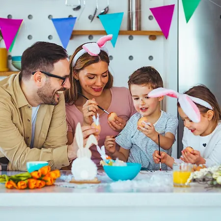 Garner - Messe By Ihg ホテル 3*