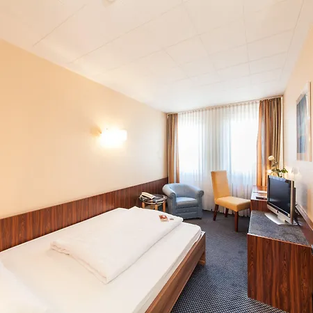 酒店 Garner - Messe By Ihg 3*