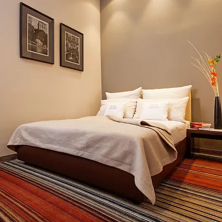 Garner - Messe By Ihg Hotel 3*