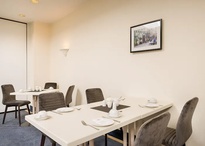 Garner - Messe By Ihg Otel 3*